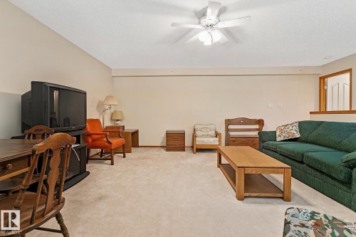 506 182 Haddow Close, Edmonton, AB - Indoor Photo Showing Living Room