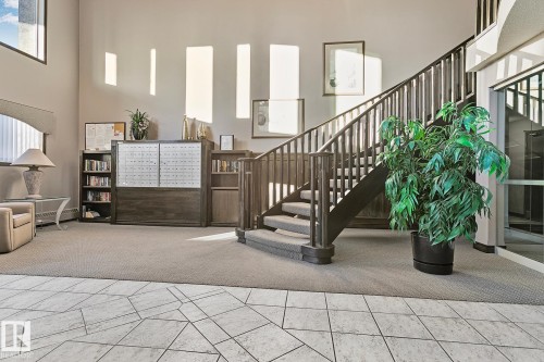 506 182 Haddow Close, Edmonton, AB - Indoor Photo Showing Other Room