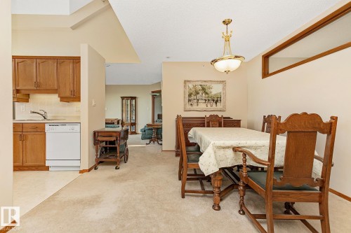506 182 Haddow Close, Edmonton, AB - Indoor Photo Showing Dining Room