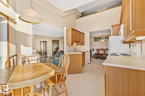 506 182 Haddow Close, Edmonton, AB - Indoor Photo Showing Dining Room