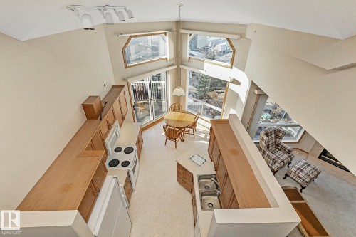 506 182 Haddow Close, Edmonton, AB - Indoor Photo Showing Other Room