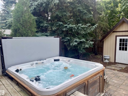 103 Wolf Willow Crescent, Edmonton, AB - Outdoor