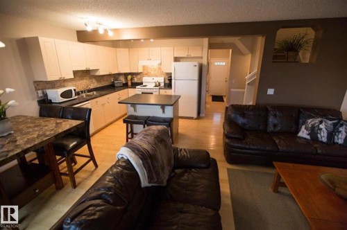 29 Galloway Wynd, Fort Saskatchewan, AB - Indoor Photo Showing Other Room