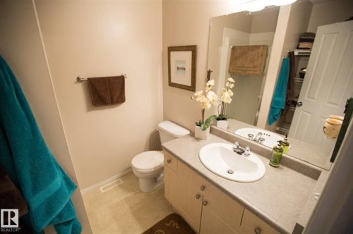 29 Galloway Wynd, Fort Saskatchewan, AB - Indoor Photo Showing Bathroom