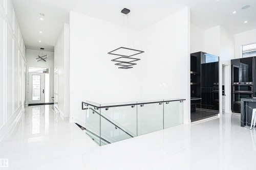 20 Easton Close, St. Albert, AB - Indoor Photo Showing Other Room