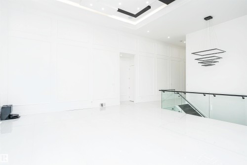 20 Easton Close, St. Albert, AB - Indoor Photo Showing Other Room