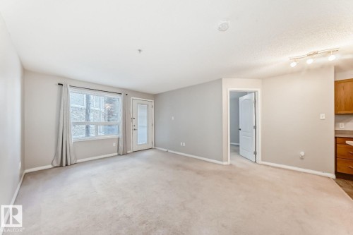 1132 9363 Simpson Drive, Edmonton, AB - Indoor Photo Showing Other Room