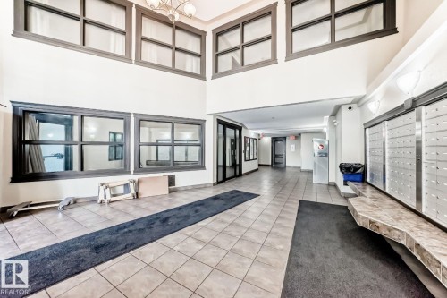 1132 9363 Simpson Drive, Edmonton, AB - Indoor Photo Showing Other Room