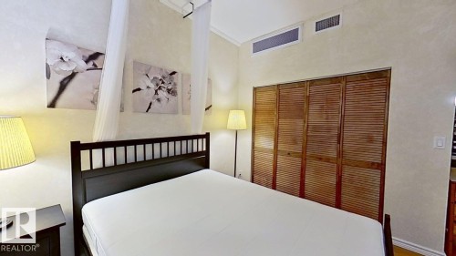 311 10134 100 Street, Edmonton, AB - Indoor Photo Showing Bedroom