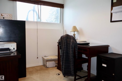 4505 58 Avenue, Barrhead, AB - Indoor Photo Showing Other Room