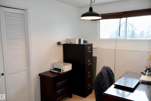 4505 58 Avenue, Barrhead, AB - Indoor