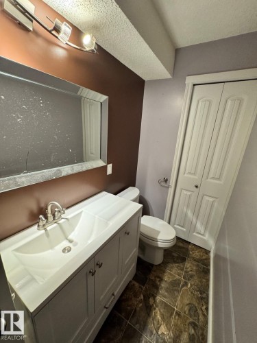 456 Lee Ridge Road, Edmonton, AB - Indoor Photo Showing Bathroom