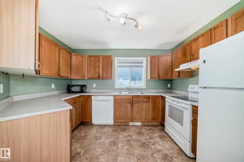 3612 22 Street, Edmonton, AB - Indoor Photo Showing Kitchen