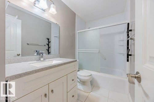 1170 Millbourne Road E, Edmonton, AB - Indoor Photo Showing Bathroom