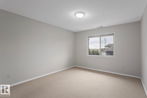 446 16311 95 Street, Edmonton, AB - Indoor Photo Showing Other Room
