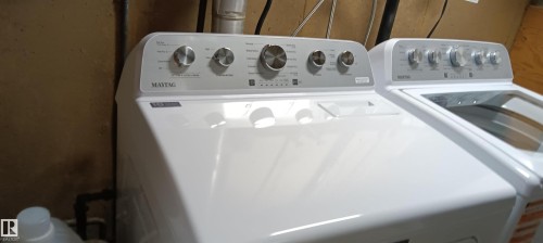 14619 55 Street, Edmonton, AB - Indoor Photo Showing Laundry Room