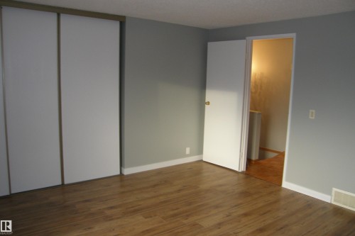 14619 55 Street, Edmonton, AB - Indoor Photo Showing Other Room