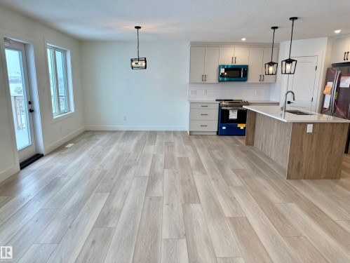 5122 53A Avenue, Legal, AB - Indoor Photo Showing Kitchen With Upgraded Kitchen