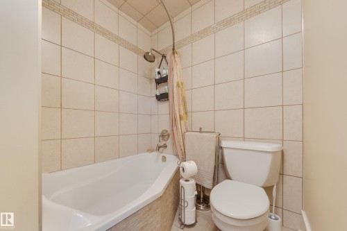 10828 125 Street, Edmonton, AB - Indoor Photo Showing Bathroom