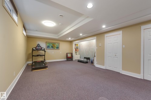 10828 125 Street, Edmonton, AB - Indoor