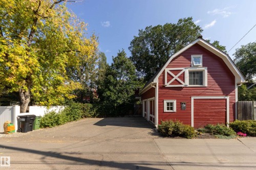 10828 125 Street, Edmonton, AB - Outdoor