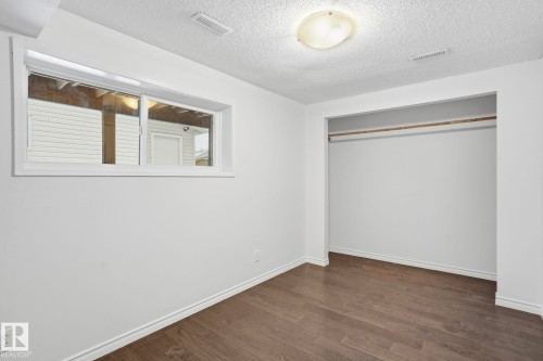 3646 43A Avenue, Edmonton, AB - Indoor Photo Showing Other Room