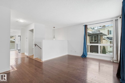3646 43A Avenue, Edmonton, AB - Indoor Photo Showing Other Room