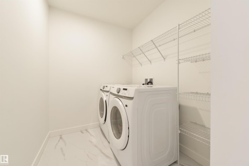 8 Cobblestone Gate, Spruce Grove, AB - Indoor Photo Showing Laundry Room