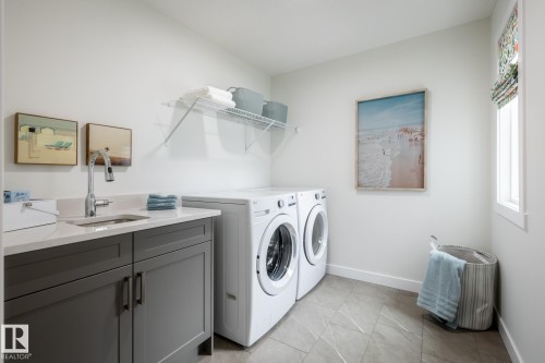27 Gable Common, Spruce Grove, AB - Indoor Photo Showing Laundry Room