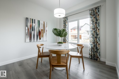 27 Gable Common, Spruce Grove, AB - Indoor Photo Showing Dining Room