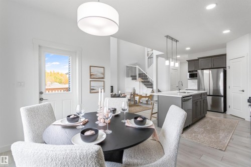 45 Gable Common, Spruce Grove, AB - Indoor Photo Showing Dining Room