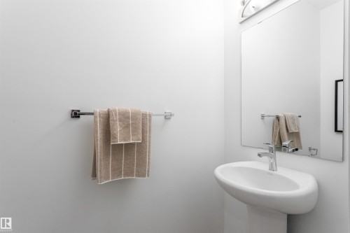 45 Gable Common, Spruce Grove, AB - Indoor Photo Showing Bathroom