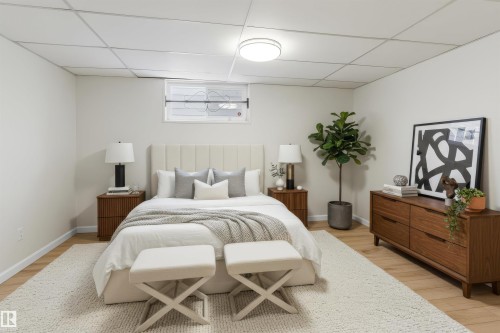 10619 148 Street, Edmonton, AB - Indoor Photo Showing Bedroom