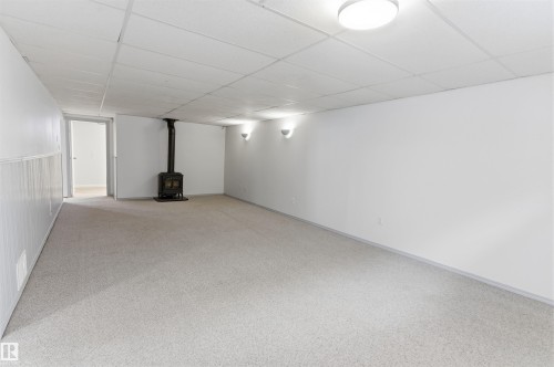 10619 148 Street, Edmonton, AB - Indoor Photo Showing Other Room