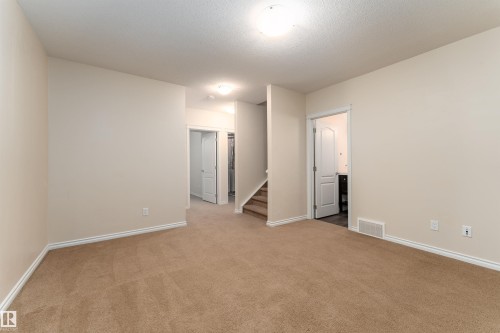 2687 Sir Arthur Currie Way, Edmonton, AB - Indoor Photo Showing Other Room