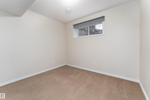 2687 Sir Arthur Currie Way, Edmonton, AB - Indoor Photo Showing Other Room