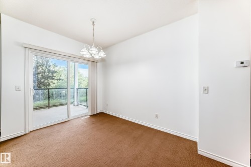 102 3010 33 Avenue, Edmonton, AB - Indoor Photo Showing Other Room