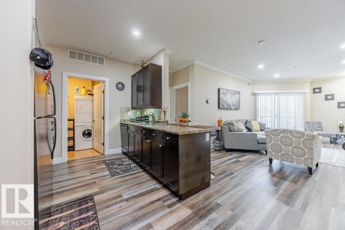 106 14608 125 Street, Edmonton, AB - Indoor