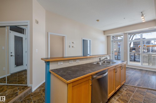 143 10403 122 Street, Edmonton, AB - Indoor Photo Showing Kitchen With Double Sink