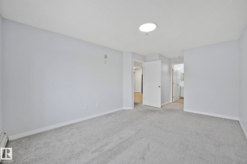 326 111 Edwards Drive, Edmonton, AB - Indoor Photo Showing Other Room