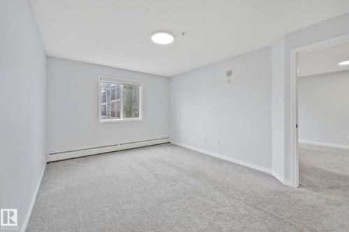 326 111 Edwards Drive, Edmonton, AB - Indoor Photo Showing Other Room