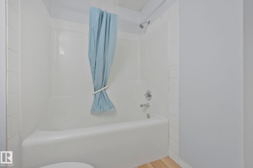 326 111 Edwards Drive, Edmonton, AB - Indoor Photo Showing Bathroom