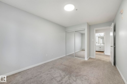 326 111 Edwards Drive, Edmonton, AB - Indoor Photo Showing Other Room