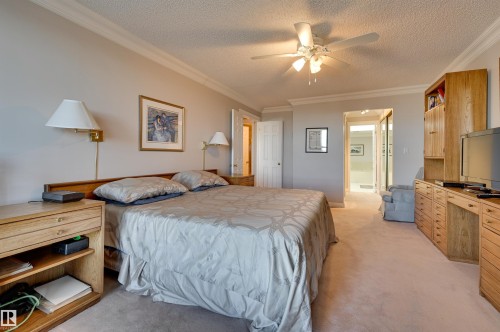 1102 11503 100 Avenue, Edmonton, AB - Indoor Photo Showing Bedroom