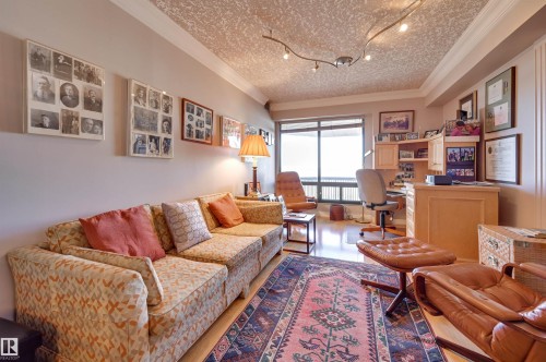 1102 11503 100 Avenue, Edmonton, AB - Indoor Photo Showing Living Room