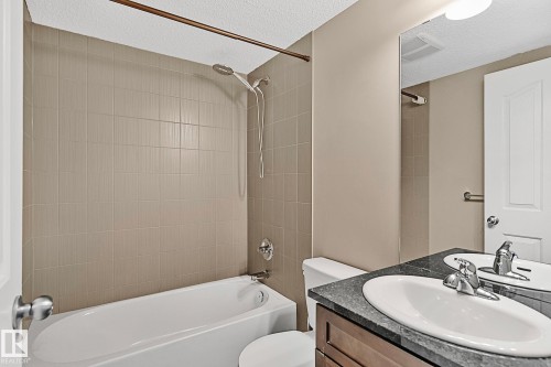 413 11820 22 Avenue, Edmonton, AB - Indoor Photo Showing Bathroom