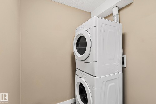 413 11820 22 Avenue, Edmonton, AB - Indoor Photo Showing Laundry Room