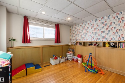 2707 138 Avenue, Edmonton, AB - Indoor