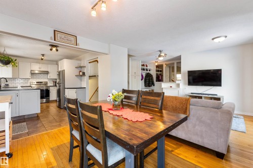 2707 138 Avenue, Edmonton, AB - Indoor