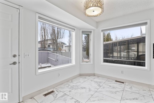 1204 Kane Wynd, Edmonton, AB - Indoor Photo Showing Other Room